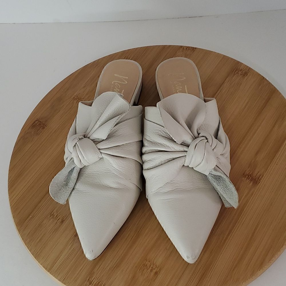 Nanette Lepore Ambar Pointed Toe Leather Mules Cream Size 6.5M